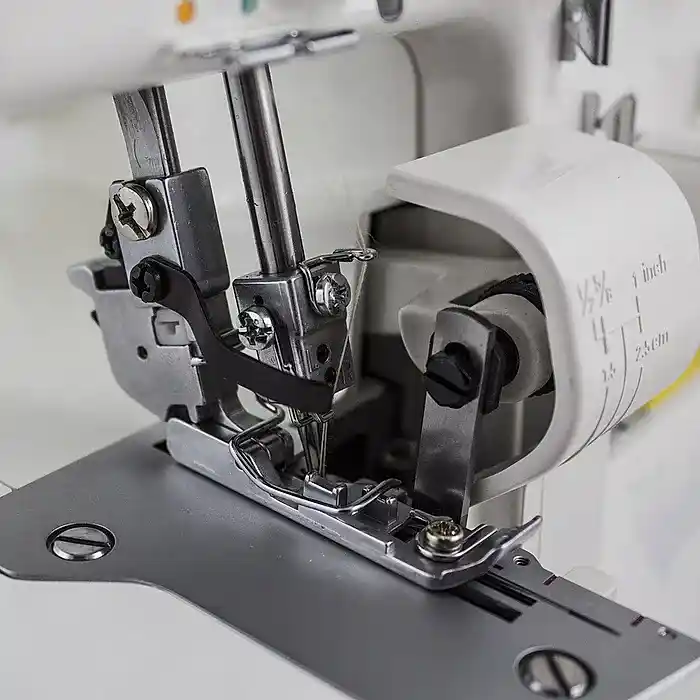 MO-654DE - en enkel och användarvänlig 2/3/4-trådig overlock och vi kan garantera dig en trogen partner!