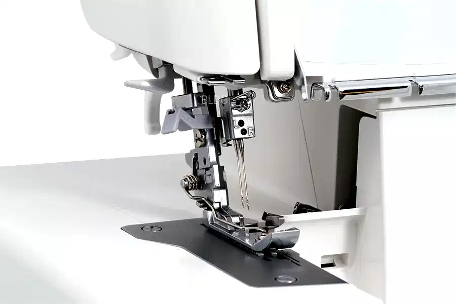 MO-1000 - Automatisk luftpåträdning, automatisk nålpåträdare och ljudreducering.