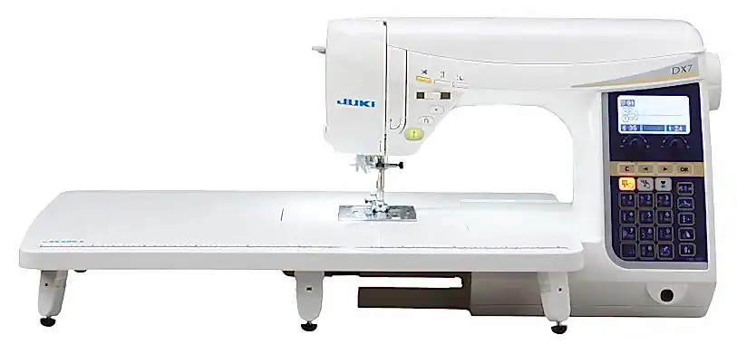 HZL-DX7 - V287 sömmar, 4 typsnitt för bokstäver, box-feed matning, automatisk trådklipp, floatfunktion. En ateljémaskin med industriella funktioner.