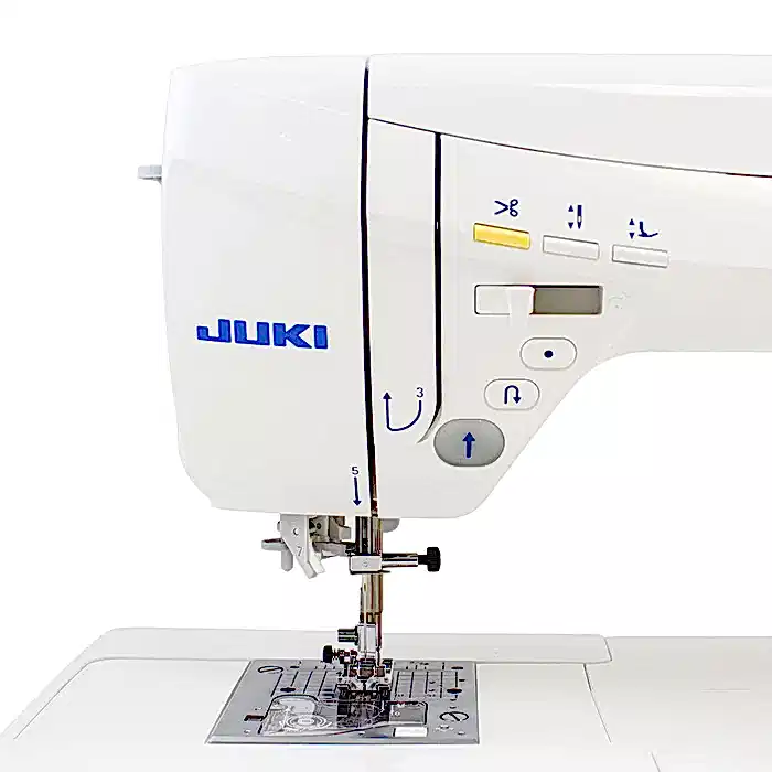 HZL-DX5 - 158 sömmar, box-feed matning, automatisk trådklipp, floatfunktion. En ateljémaskin med industriella funktioner.