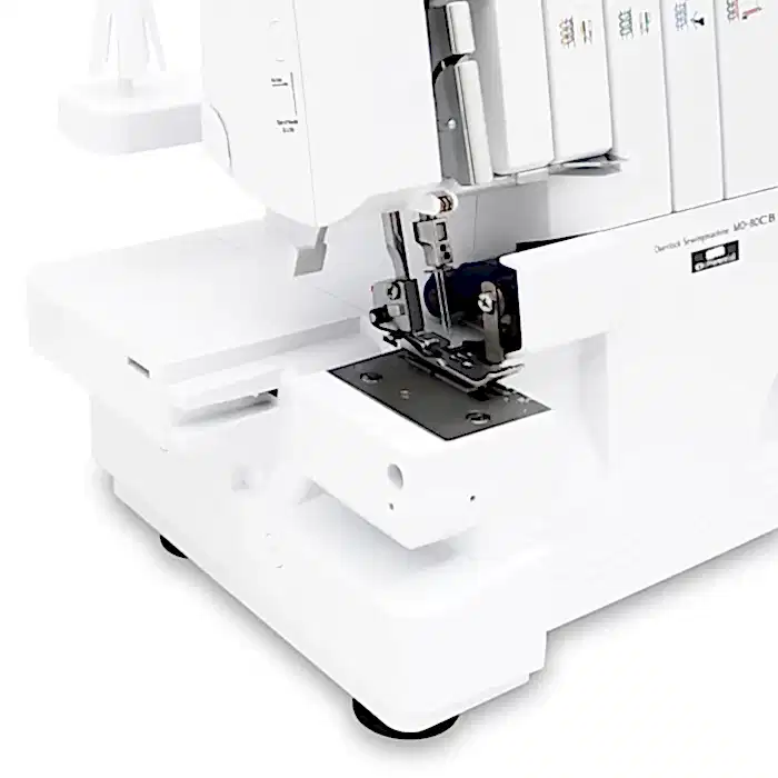 MO-80 - 2-nål, 2/3/4-trådig overlock med friarm och extra LED-belysning