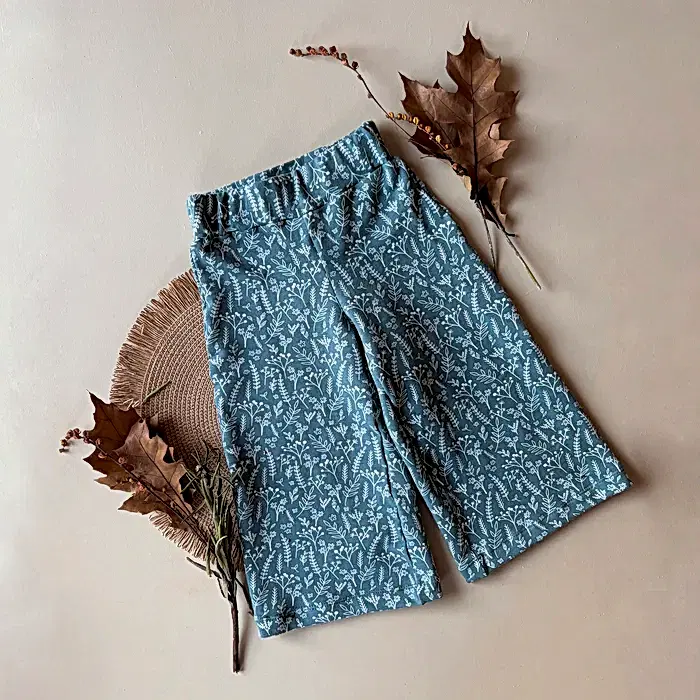 BOBBIE - SHORTS, JOGGING- & UTSTÄLLD BYXA