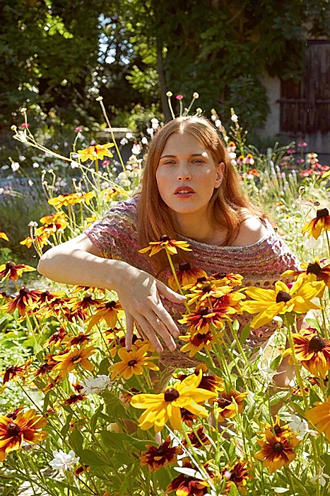 SECRET GARDEN