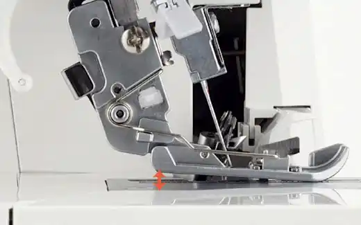 JUKI MO-2500 - 2-nål, 2/3/4-trådig overlock. MO-214D är en uppfräschad version av MO-114D med en ny design, LED-belysning samt att en avfallsamlare och blindsömsfot ingår!