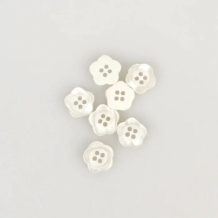 FLOWER WHITE - KNAPP 8MM - 10 PACK